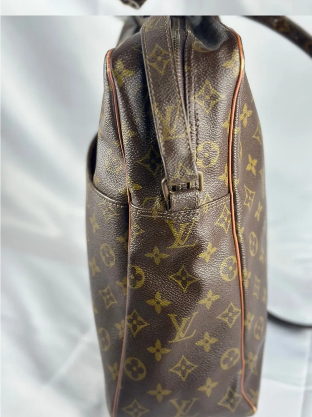 Louis Vuitton Marceau GM Monogram Canvas Vintage Shoulder Crossbody Bag - Picture 4 of 14